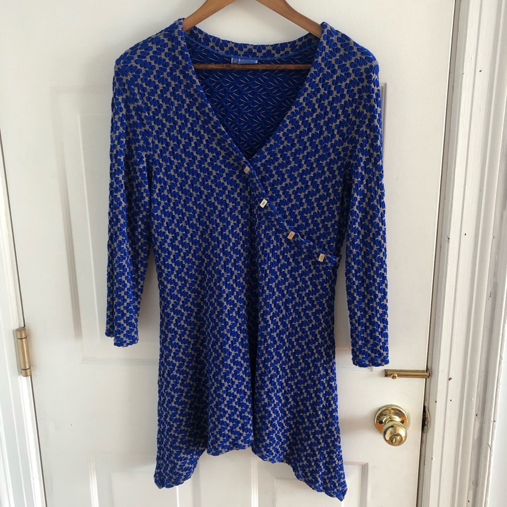 Tianello Paige V neck asymmetrical faux wrap Tunic with mother of pearl buttons
